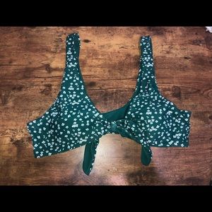 NWOT green tie bikini top with white flowers